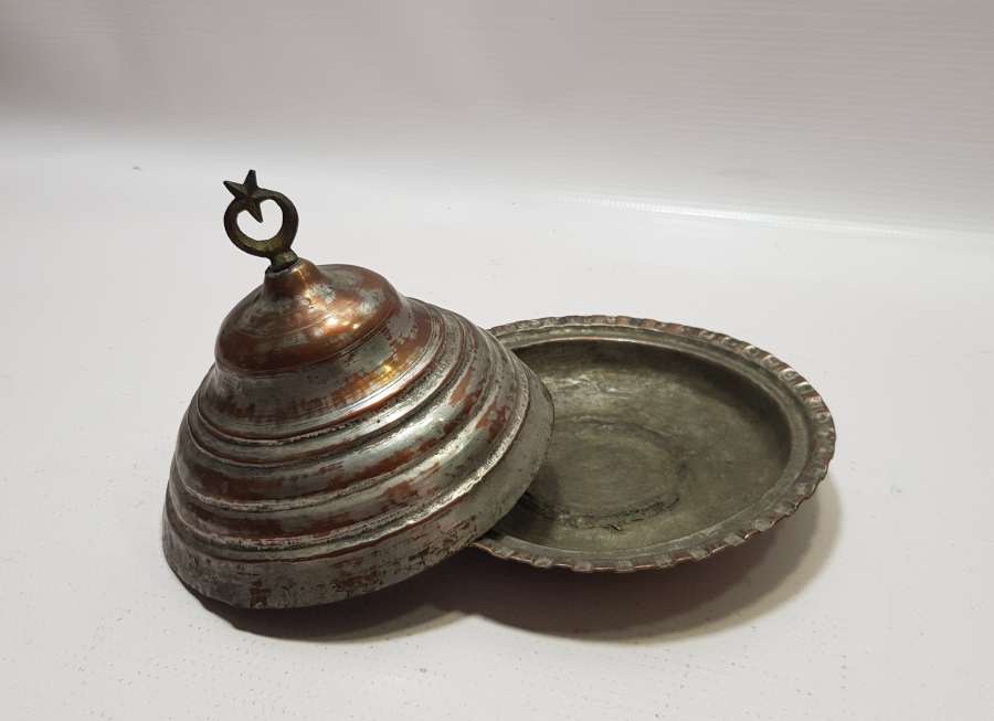 OSMANLI DÖNEMİ AY YILDIZ TUTMAÇLI KAPAKLI LENGER