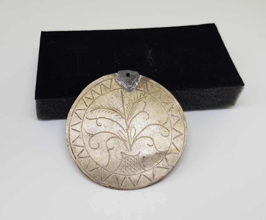 CUMHURİYET BAŞLARI AY YILDIZ FİGÜRLÜ VE DUALI TILSIM KOLYE