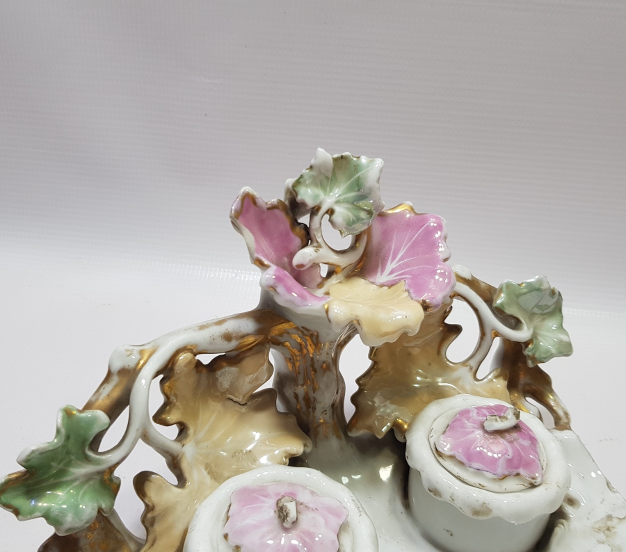 EL BOYAMA İŞÇİLİKLİ OSMANLI DÖNEMİ PORSELEN HOKKA