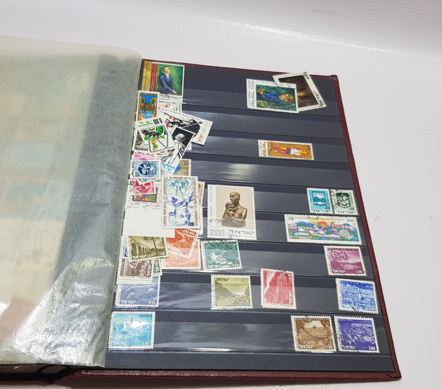 İÇİNDE YABANCI PULLAR BULUNAN ANTİKA PUL ALBÜMÜ