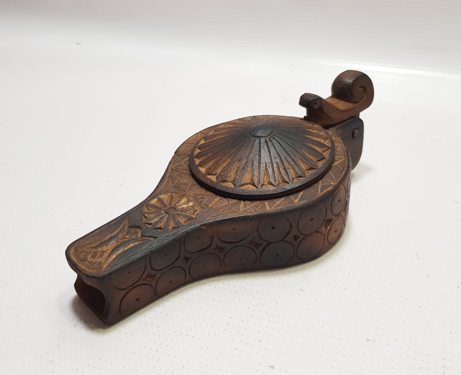 EL OYMA İŞÇİLİKLİ ANTİKA AHŞAP KAHVE SOĞUDANI