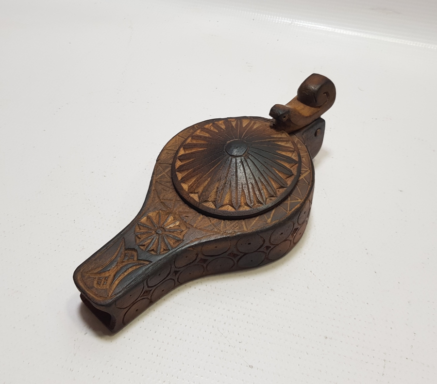 EL OYMA İŞÇİLİKLİ ANTİKA AHŞAP KAHVE SOĞUDANI