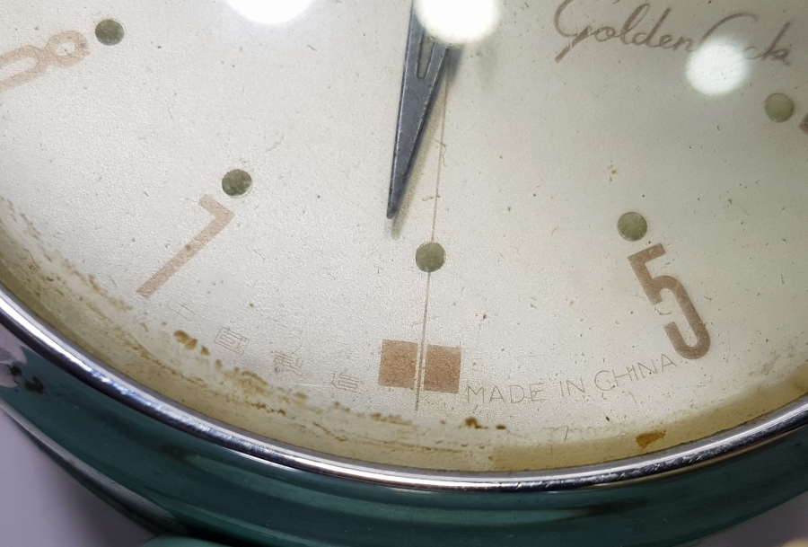 ANTİKA TAKVİMLİ MASA ÜSTÜ SAATİ