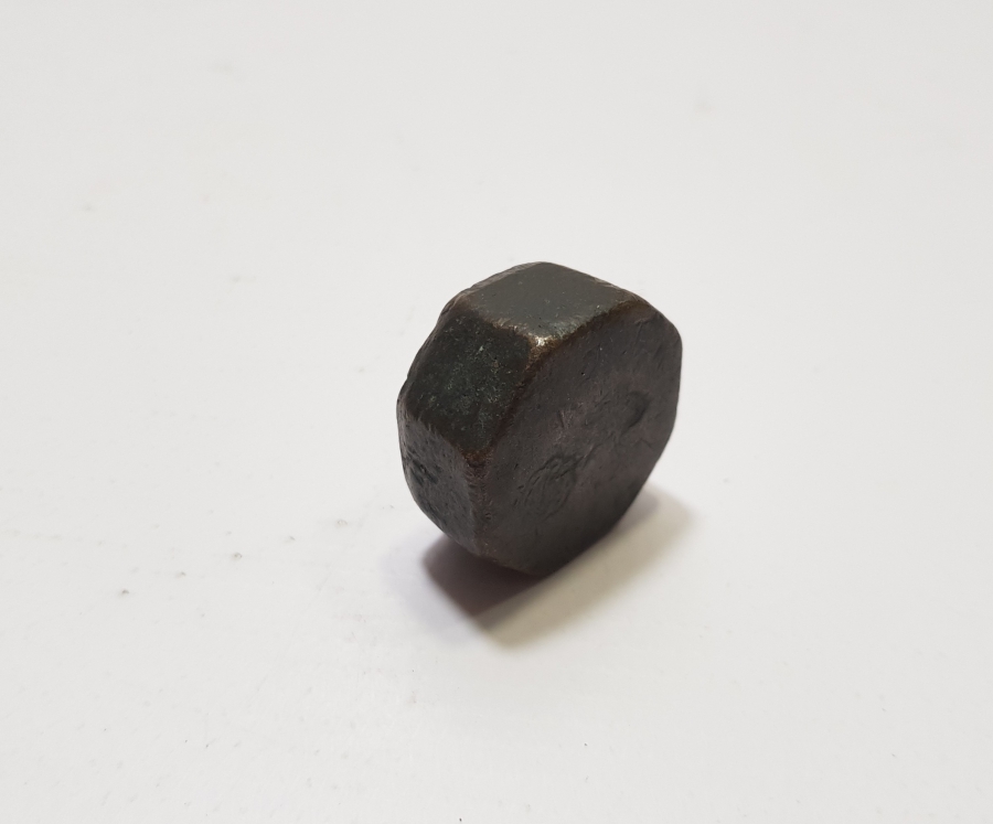 OSMANLI DÖNEMİ ÜZERİ TUĞRALI NADİR KÖŞELİ DİRHEM