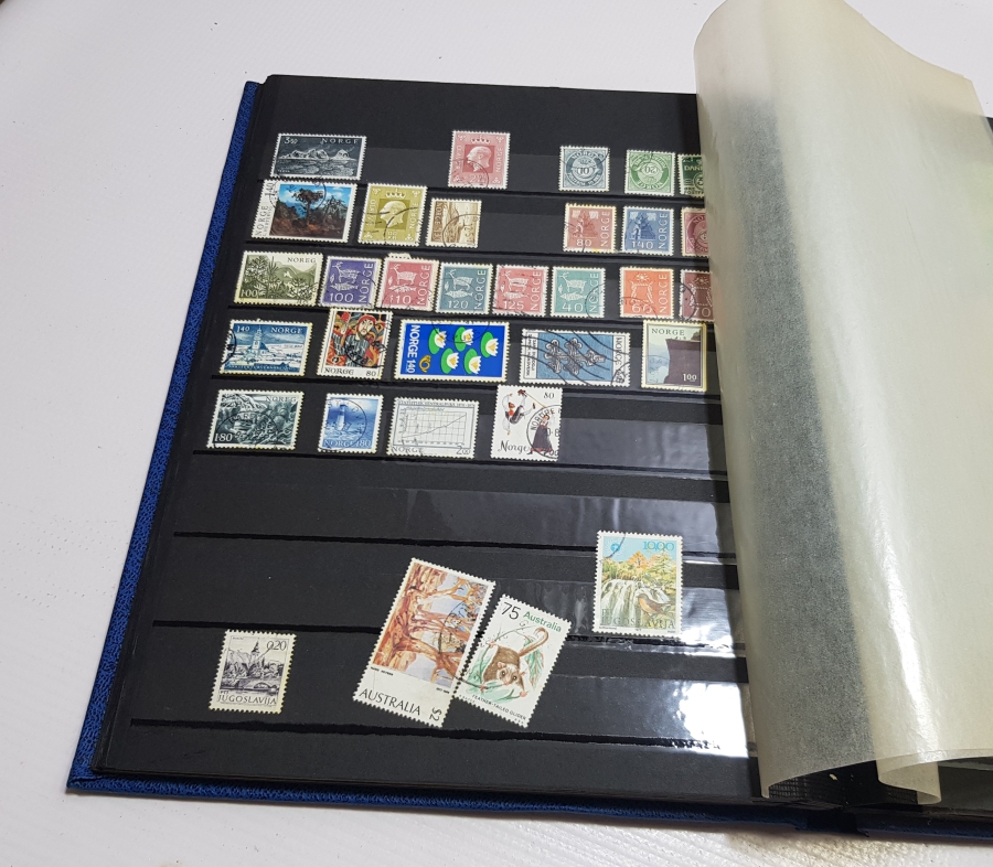 ANTİKA YABANCI PUL ALBÜMÜ