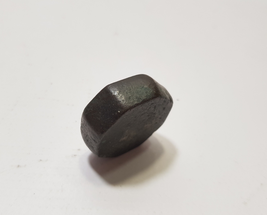 İKİ YANI DAMGALI OSMANLI DÖNEMİ KÖŞELİ DİRHEM