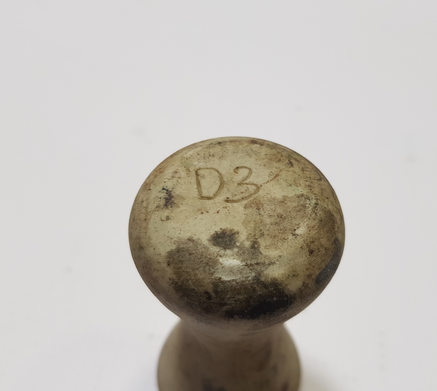 1900 BAŞLARI ANTİKA PORSELEN ECZACI HAVANI SAPI