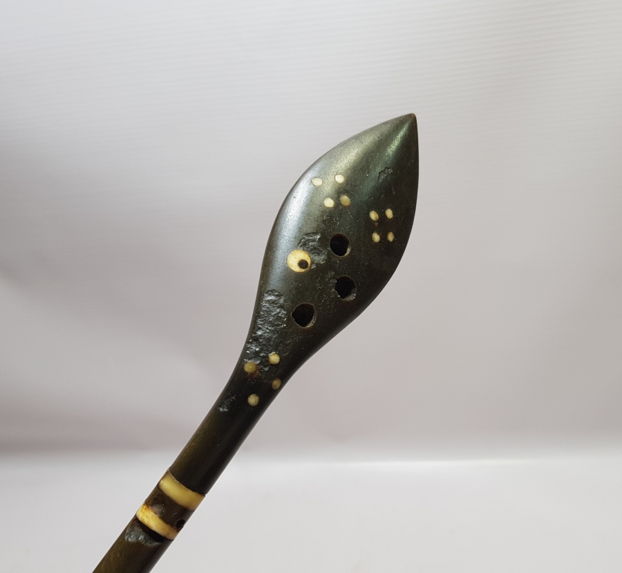 OSMANLI DÖNEMİ MORS DİŞİ VE BOYNUZDAN MAMUL SIRT KAŞIYICI