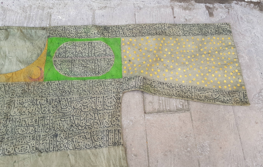 TEKKE İŞİ TILSIMLI GÖMLEK