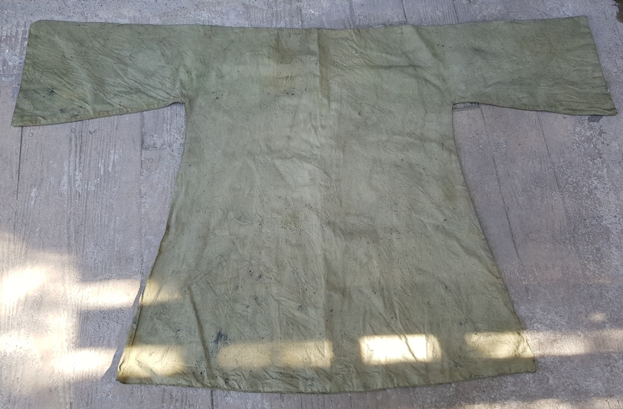 TEKKE İŞİ TILSIMLI GÖMLEK