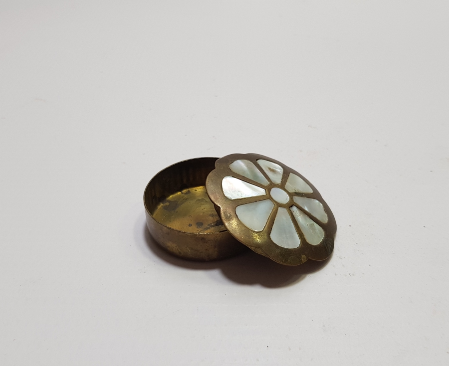 OSMANLI DÖNEMİ SEDEF İŞÇİLİKLİ ENFİYE KUTUSU