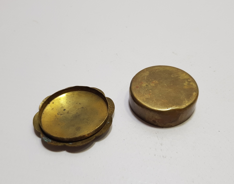 OSMANLI DÖNEMİ SEDEF İŞÇİLİKLİ ENFİYE KUTUSU