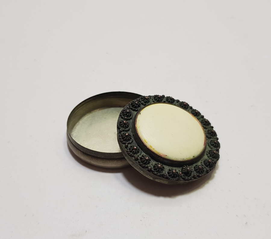 ANTİKA ENFİYE KUTUSU