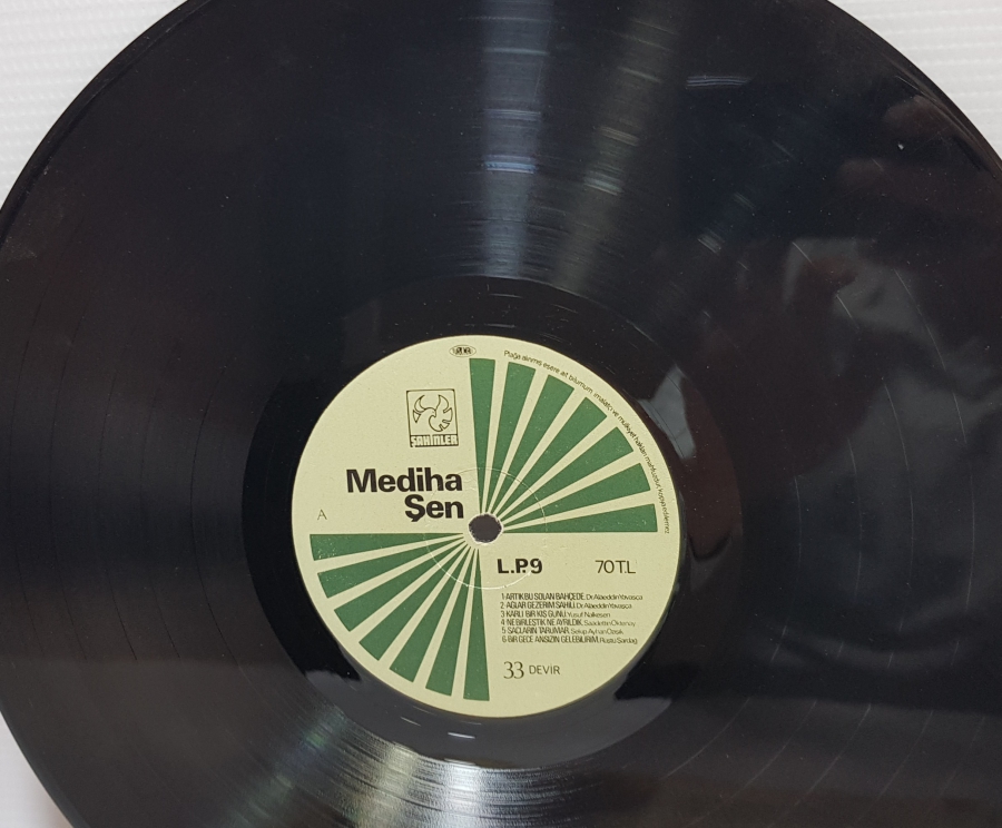 MEDİHA ŞEN SANCAKOĞLU LONG PLAY PLAK