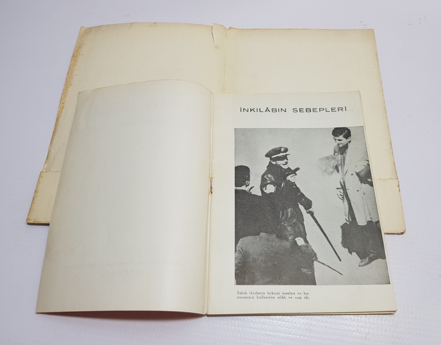 1960 DARBESİ TÜM EKLERİYLE BİRLİKTE ÇOK NADİR YASSIADA BROŞÜRÜ