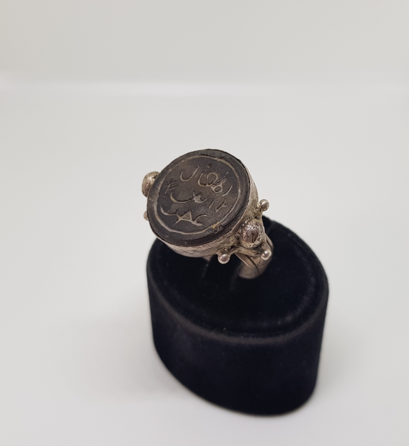 ÜZERİ YAZILI ANTİKA GÜMÜŞ YÜZÜK