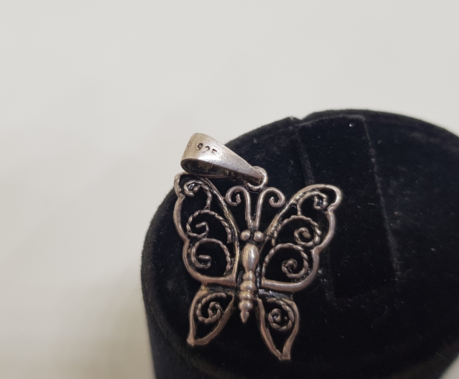 KELEBEK FORMLU GÜMÜŞ KOLYE UCU