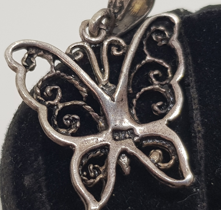 KELEBEK FORMLU GÜMÜŞ KOLYE UCU