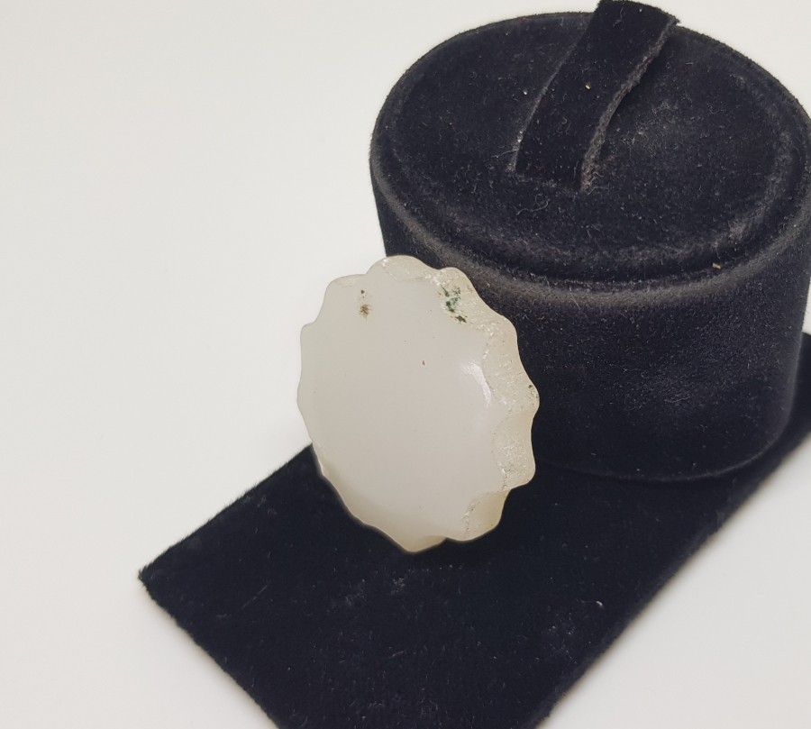 ANTİKA TESLİM TAŞI