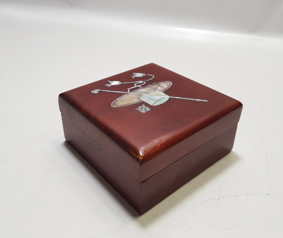 ANTİKA PAPIER MACHE KUTU