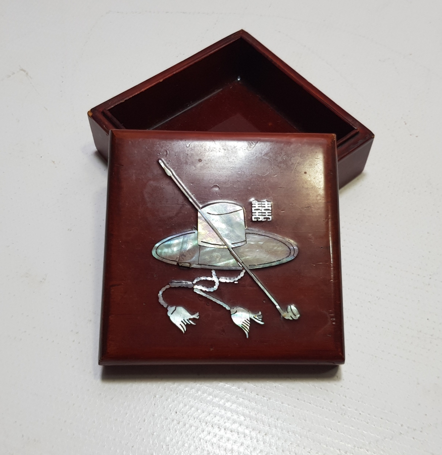 ANTİKA PAPIER MACHE KUTU