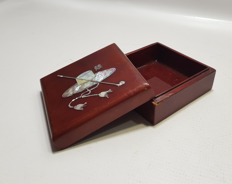 ANTİKA PAPIER MACHE KUTU