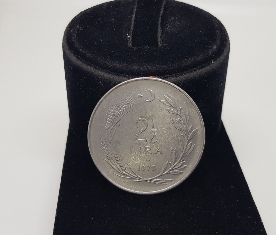 1970 TRAKTÖR KULLANAN ATATÜRK RESİMLİ 2.5 LİRA