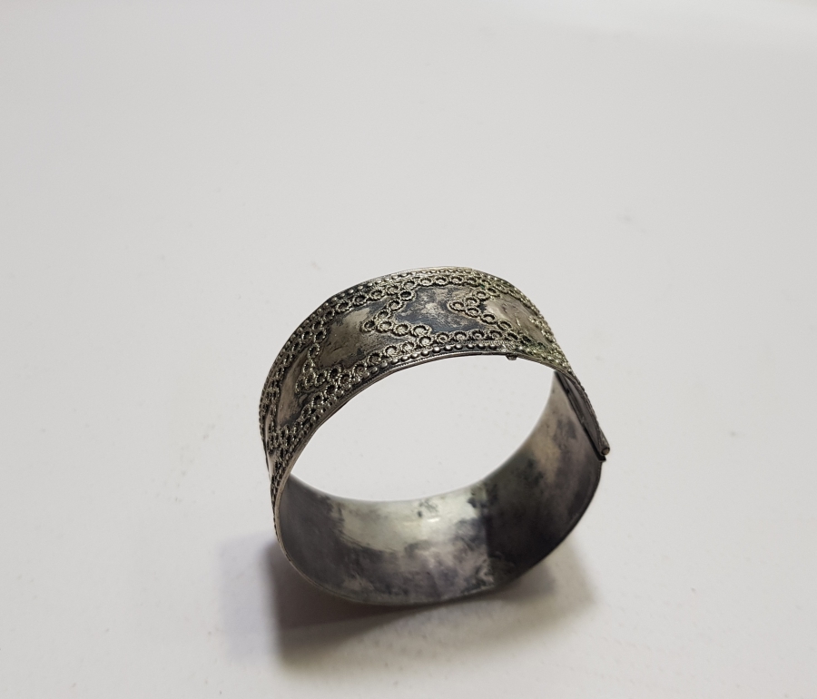 OSMANLI DÖNEMİ GÜHERZE İŞÇİLİKLİ GÜMÜŞ BİLEZİK