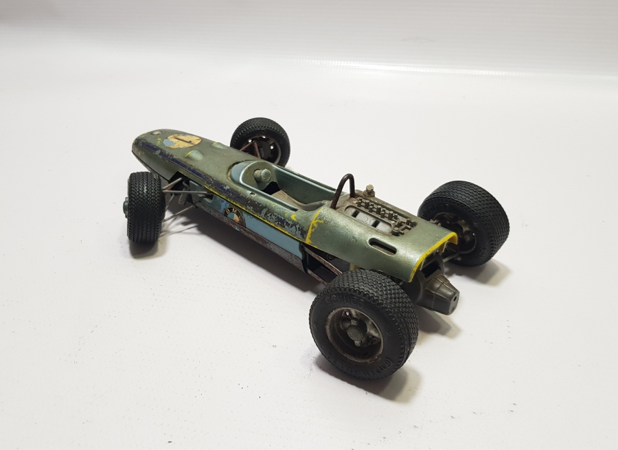 ANTİKA BMW OYUNCAK YARIŞ ARABASI