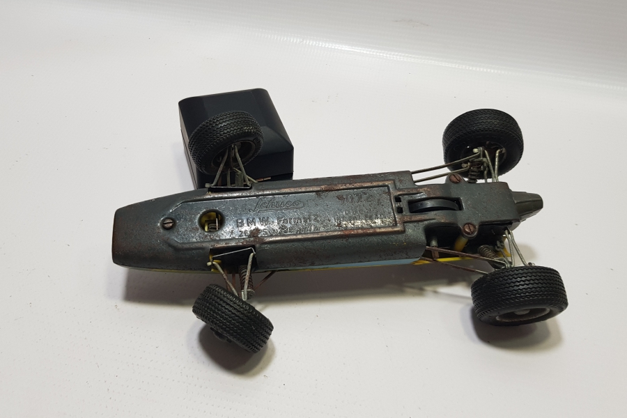 ANTİKA BMW OYUNCAK YARIŞ ARABASI