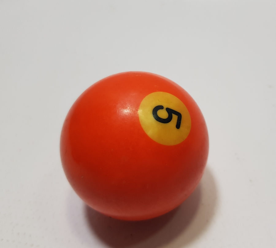 ANTİKA KATALİN BİLARDO TOPU