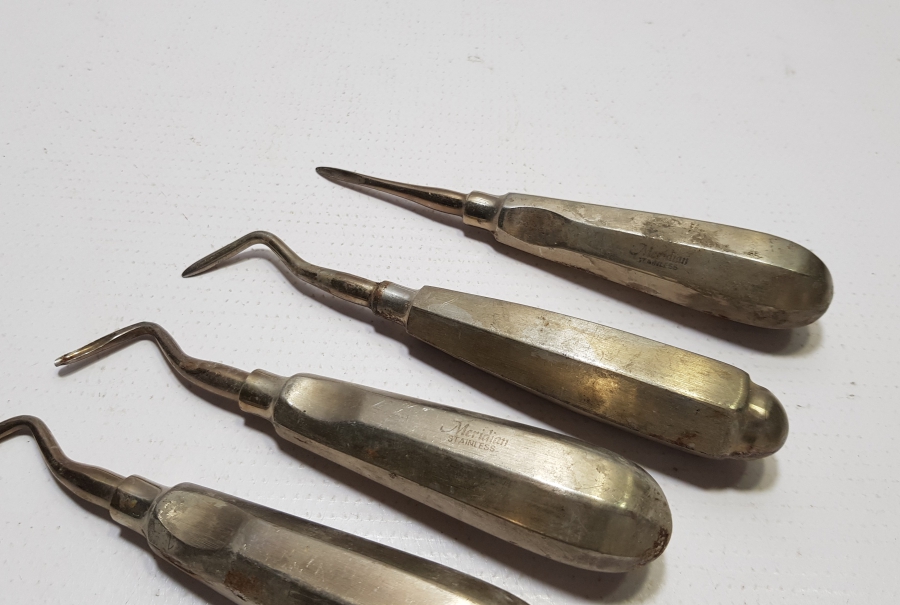 ANTİKA DİŞÇİ EL ALETLERİ