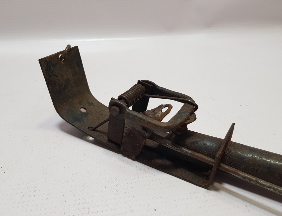 ANTİKA KÖSTEBEK TABANCASI