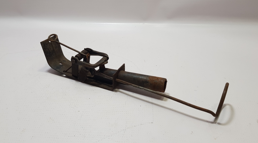 ANTİKA KÖSTEBEK TABANCASI