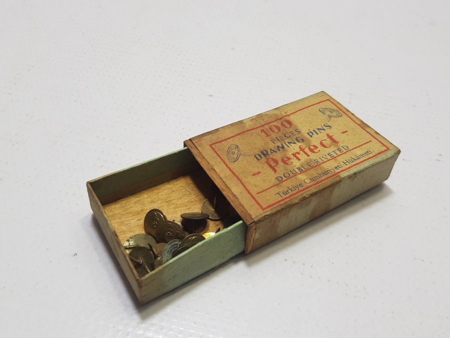 CUMHURİYET İLK DÖNEM KUTUSUNDA RAPTİYELER