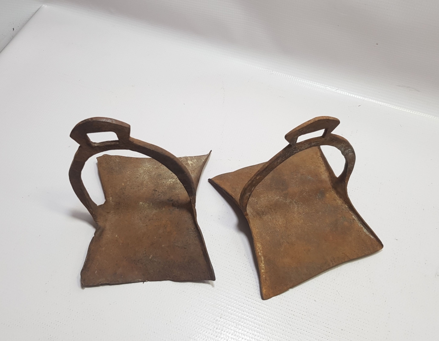 OSMANLI DÖNEMİ BİR ÇİFT ÜZENGİ