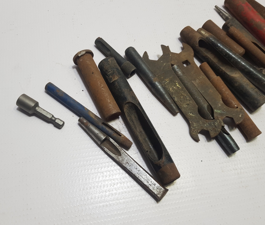 ANTİKA DERİCİ EL ALETLERİ