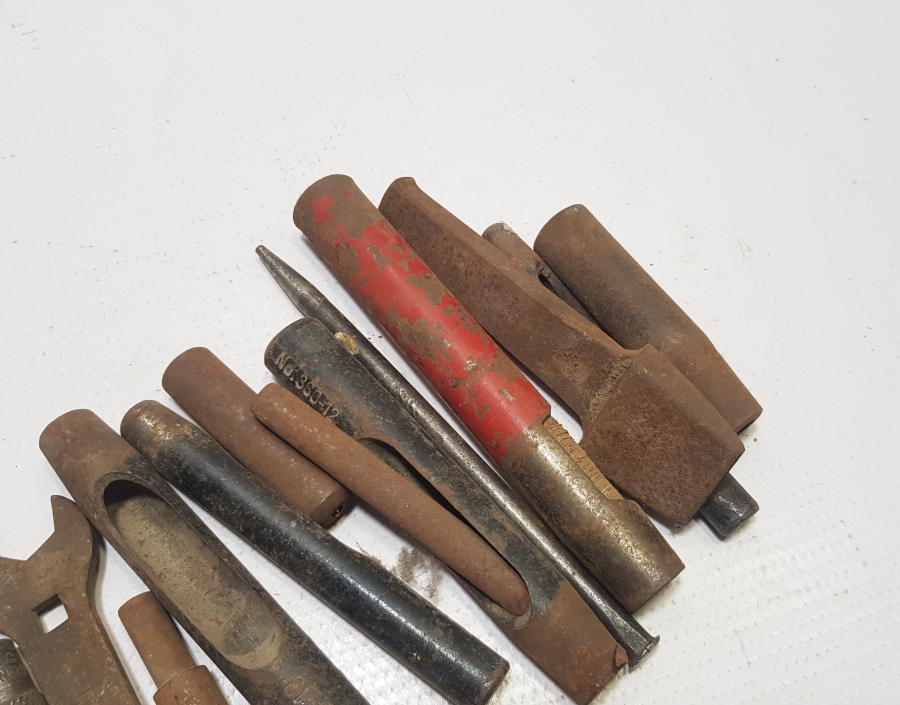 ANTİKA DERİCİ EL ALETLERİ