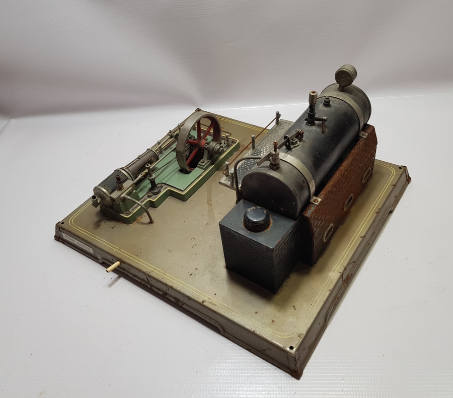 EĞİTİM TARİHİ: ANTİKA BUHAR MAKİNESİ MAKETİ