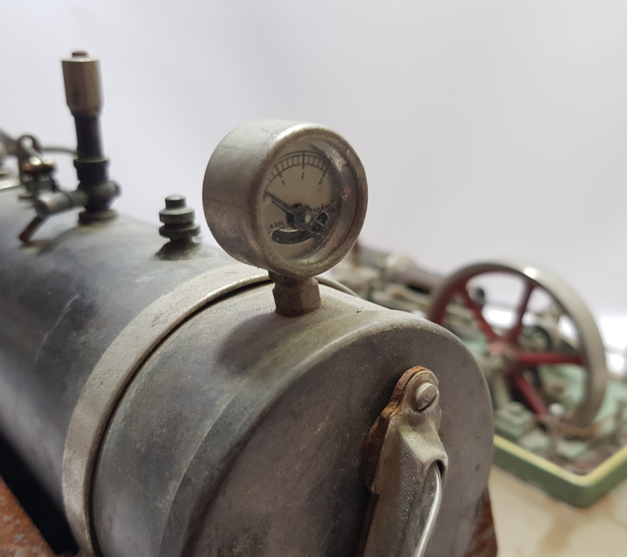 EĞİTİM TARİHİ: ANTİKA BUHAR MAKİNESİ MAKETİ