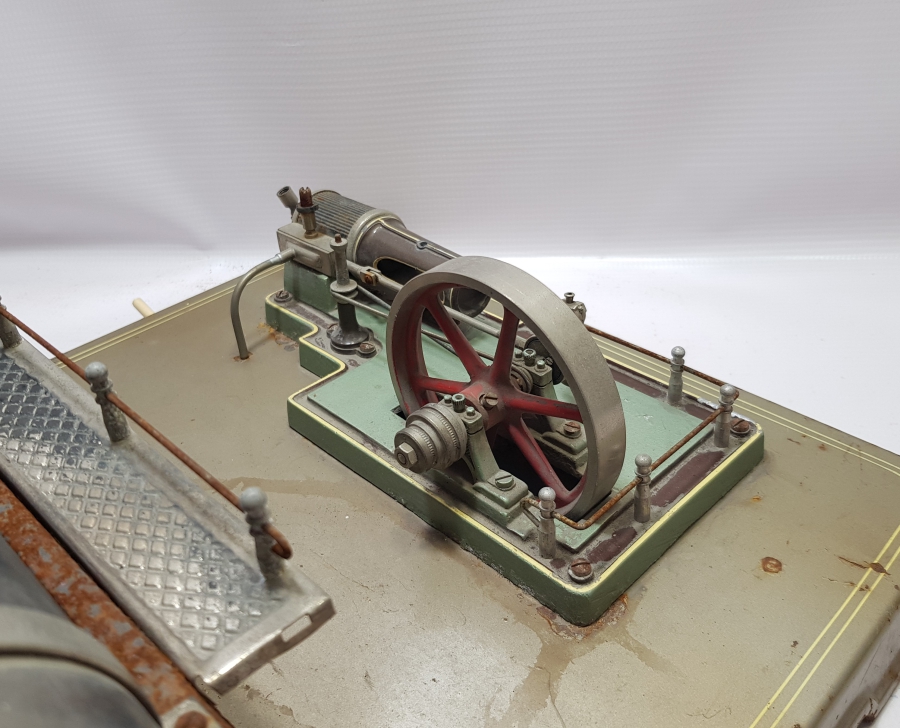 EĞİTİM TARİHİ: ANTİKA BUHAR MAKİNESİ MAKETİ