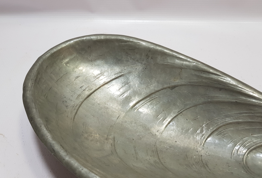 MİDYE KABUĞU FORMLU ANTİKA TABAK