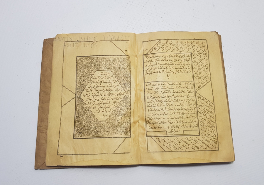 OSMANLICA KİTAP - MIZRAKLI İLMİHAL