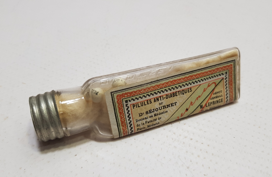 ECZA TARİHİ - İLAÇ ŞİŞESİ