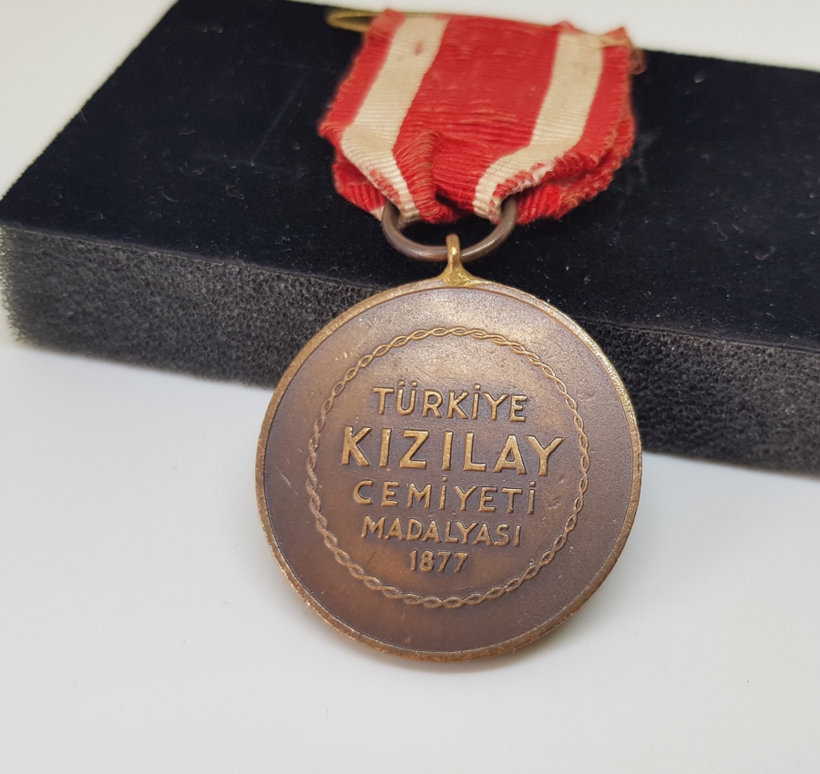 ÇOK NADİR TÜRKİYE KIZILAY CEMİYETİ MADALYASI