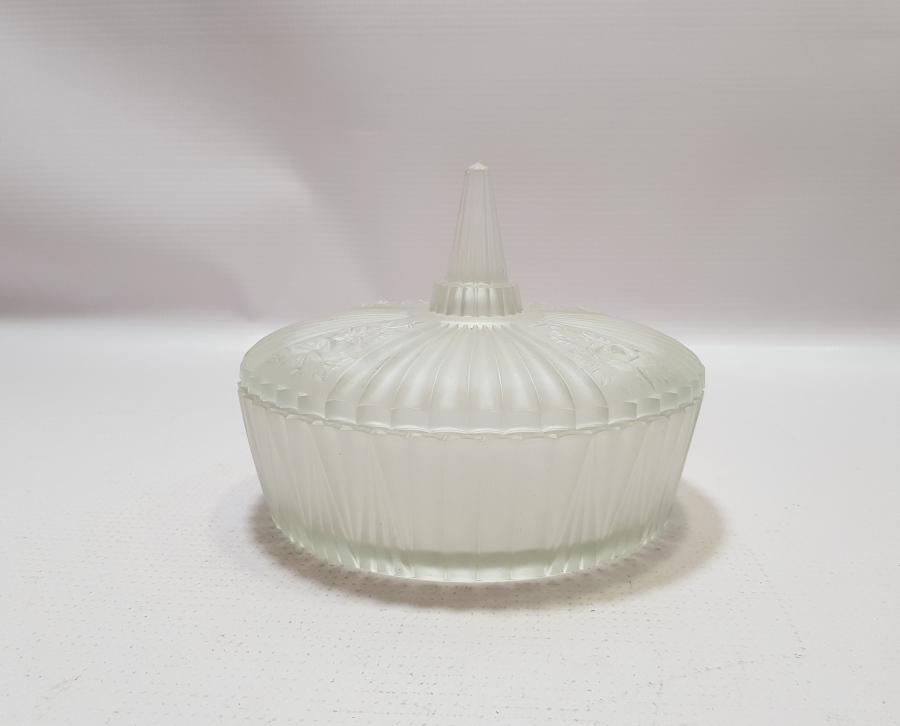 OSMANLI DÖNEMİ NADİR FORMDA KRİSTAL BONBONİYER