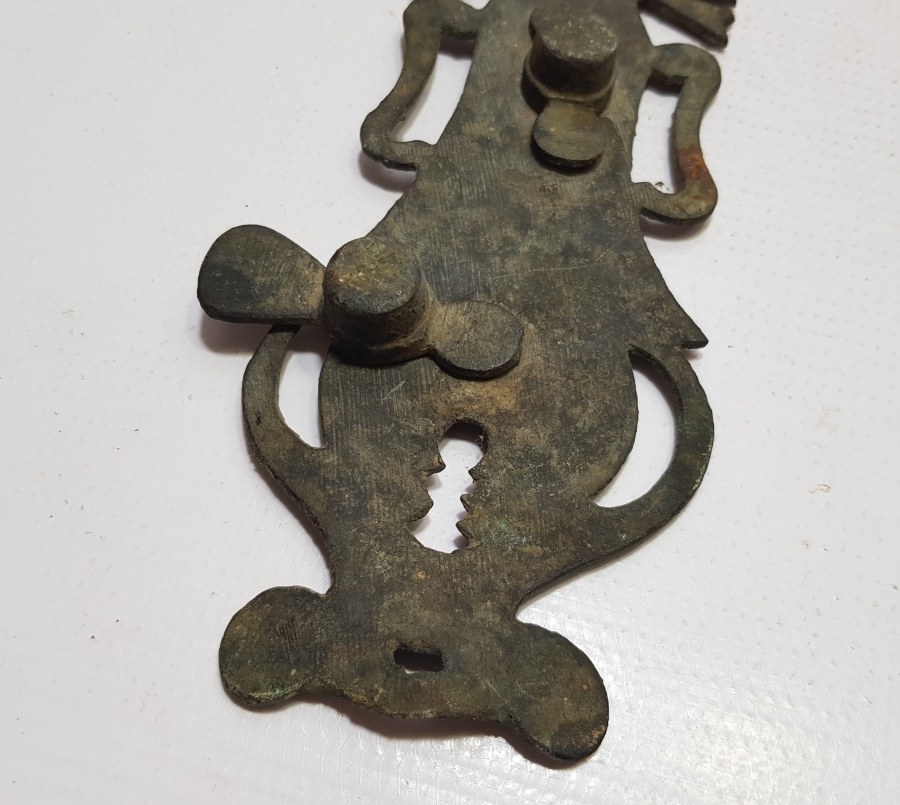 OSMANLI DÖNEMİ NADİR FORMDA KONAK KAPISI KİLİT AYNASI