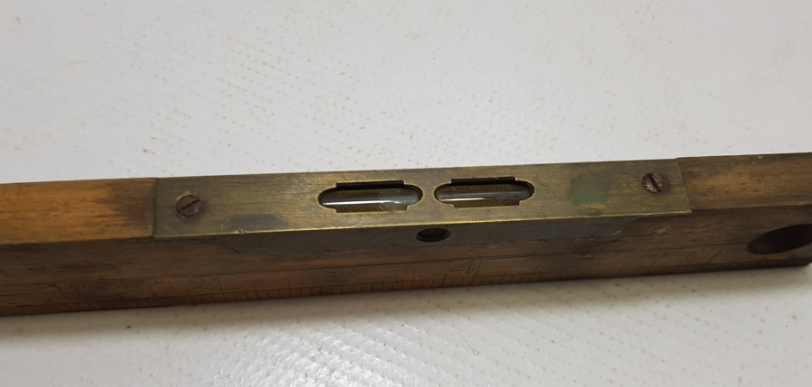 ANTİKA SU TERAZİSİ