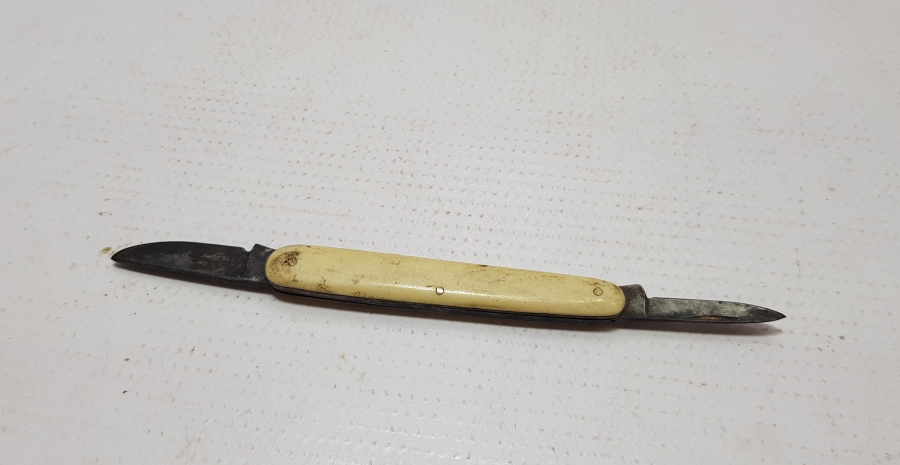 ANTİKA SAATÇİ ÇAKISI