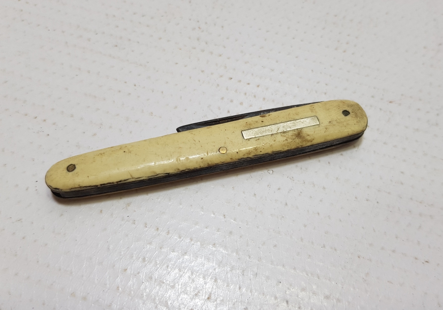 ANTİKA SAATÇİ ÇAKISI